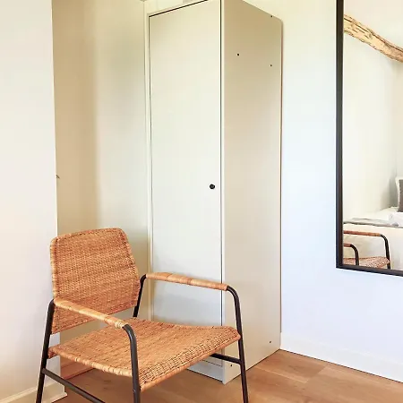 Daire Two Bedroom In Odense, Rugrdsvej 51, *